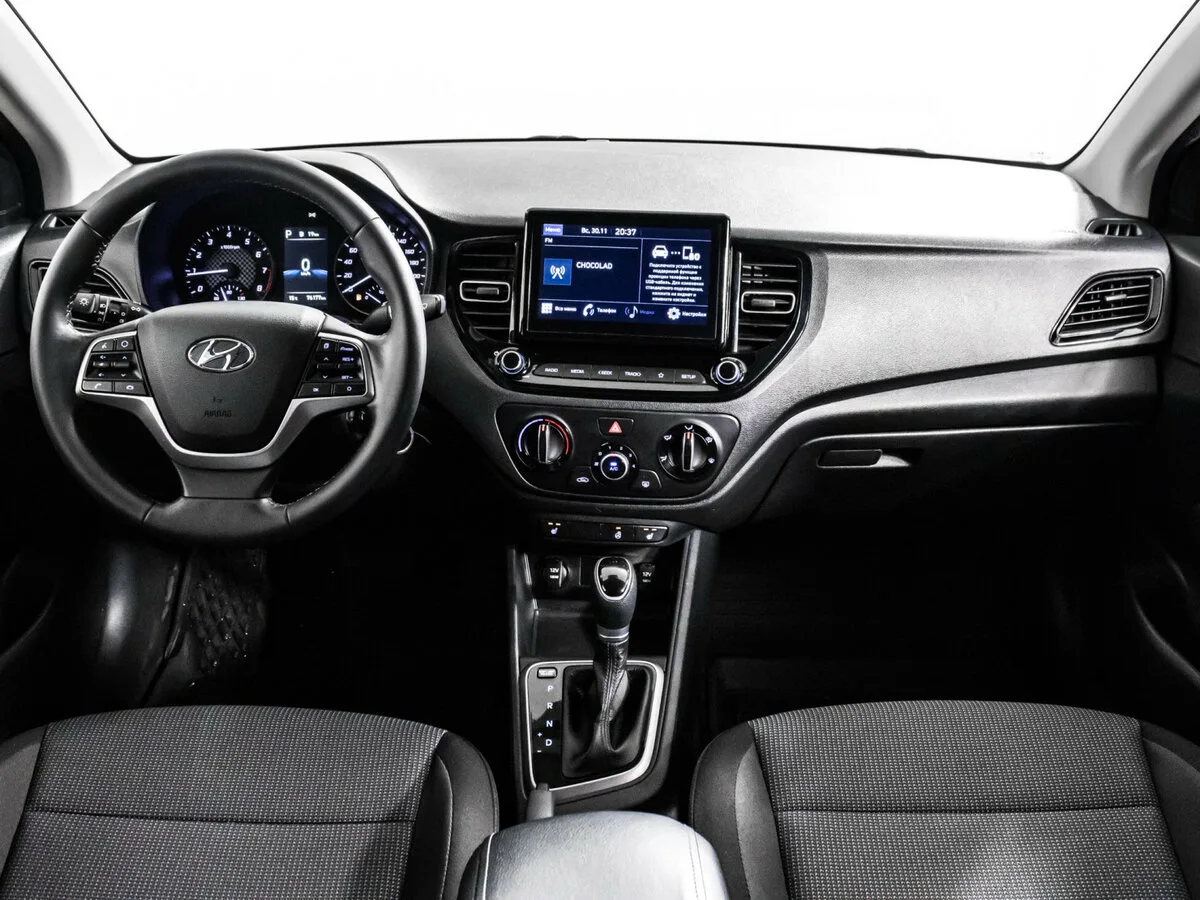 Hyundai Solaris