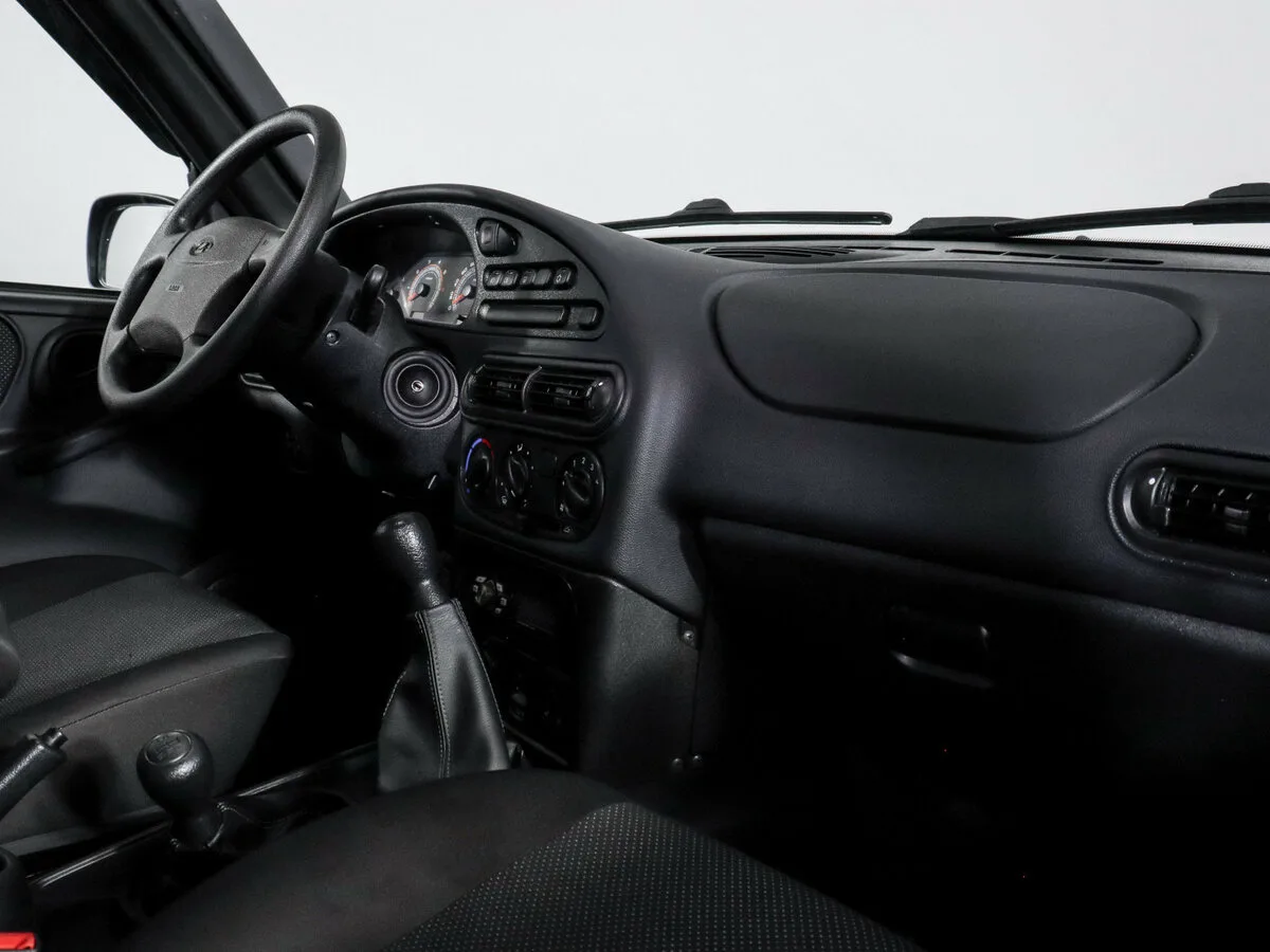 LADA (ВАЗ) Niva Travel
