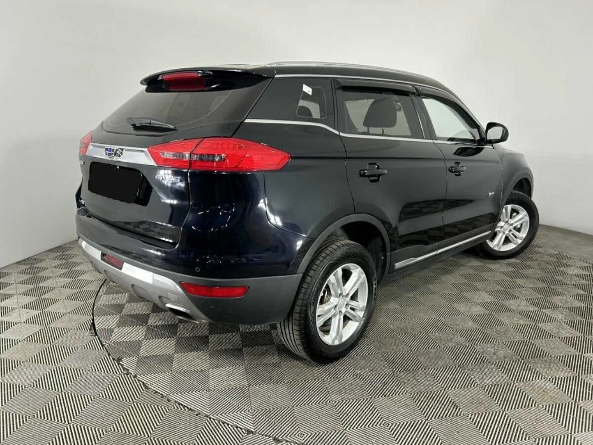 Geely Atlas