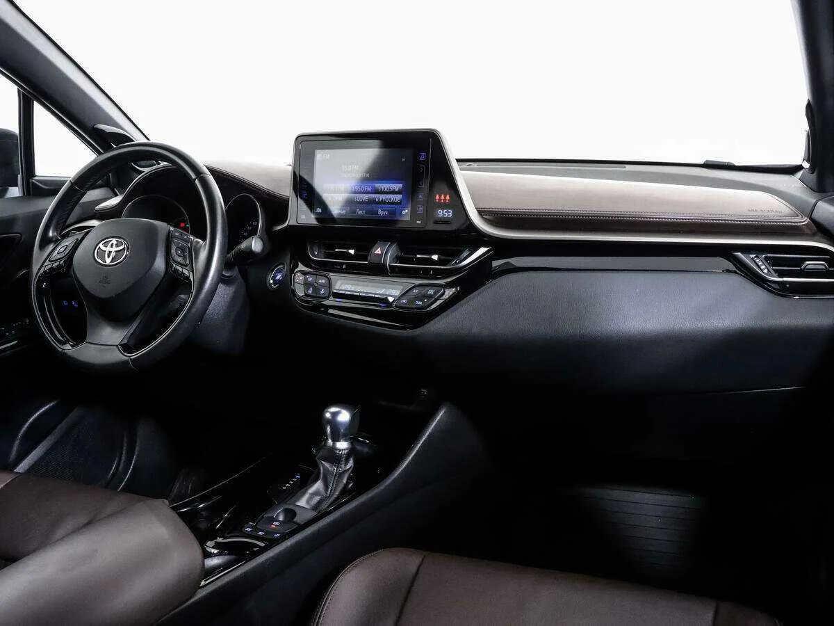 Toyota C Hr
