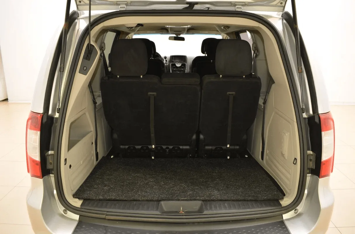 Chrysler Town &amp; Country