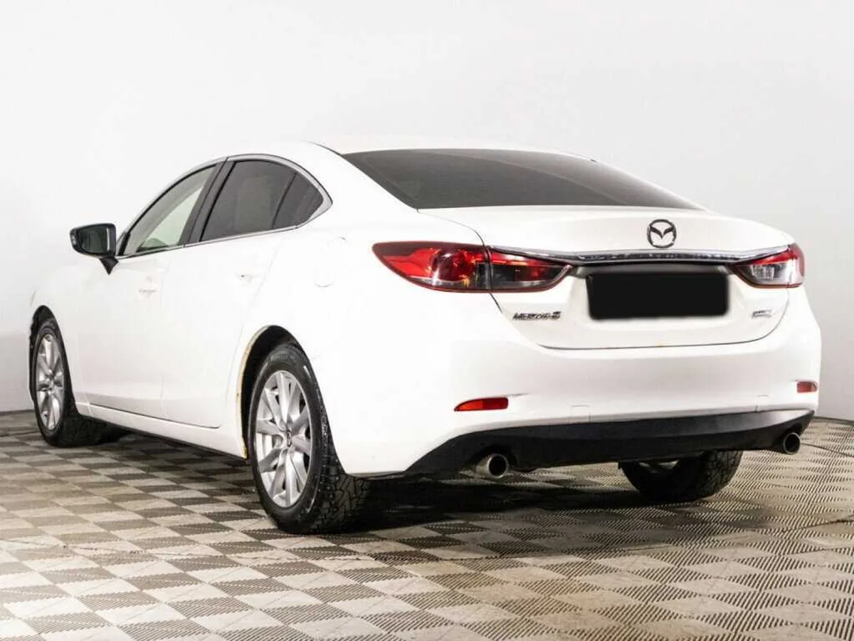 Mazda 6
