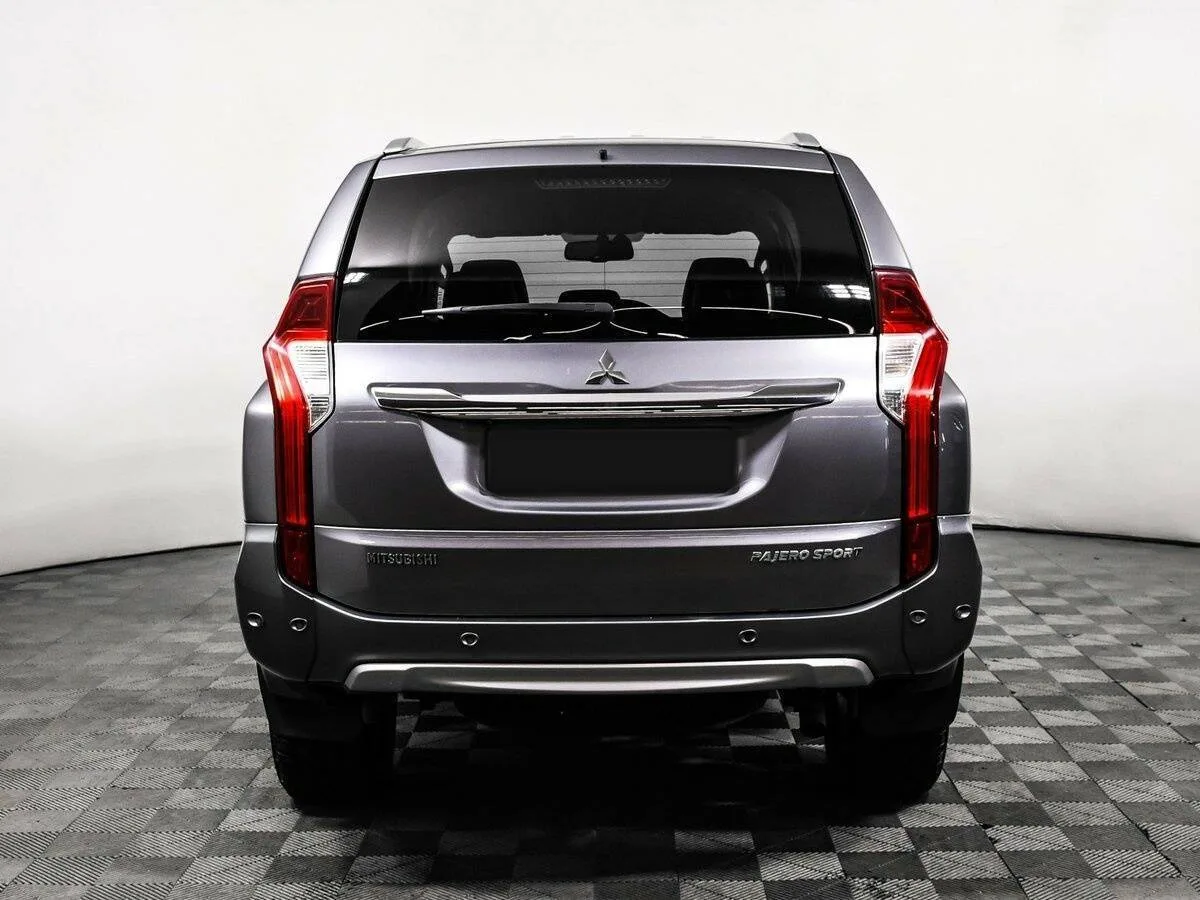 Mitsubishi Pajero Sport
