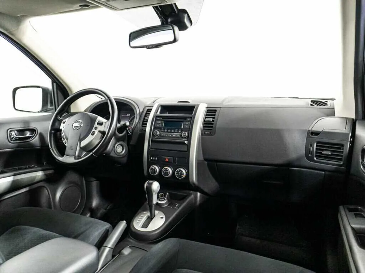 Nissan X Trail