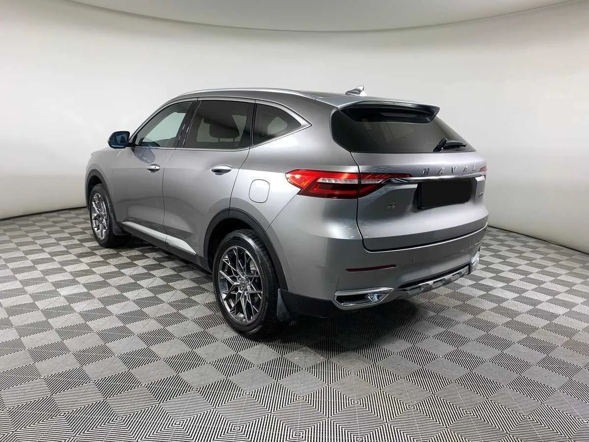 Haval F7