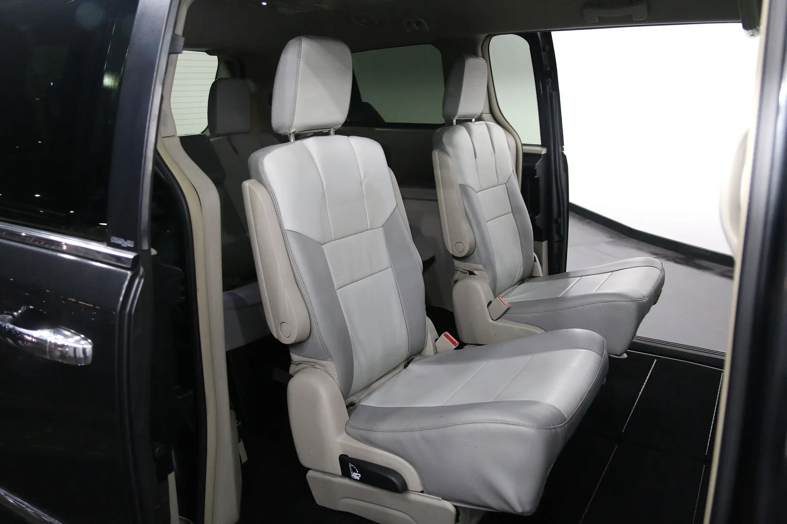 Chrysler Town &amp; Country
