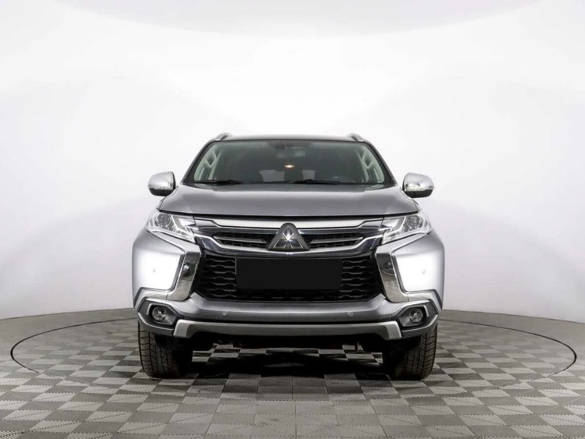 Mitsubishi Pajero Sport
