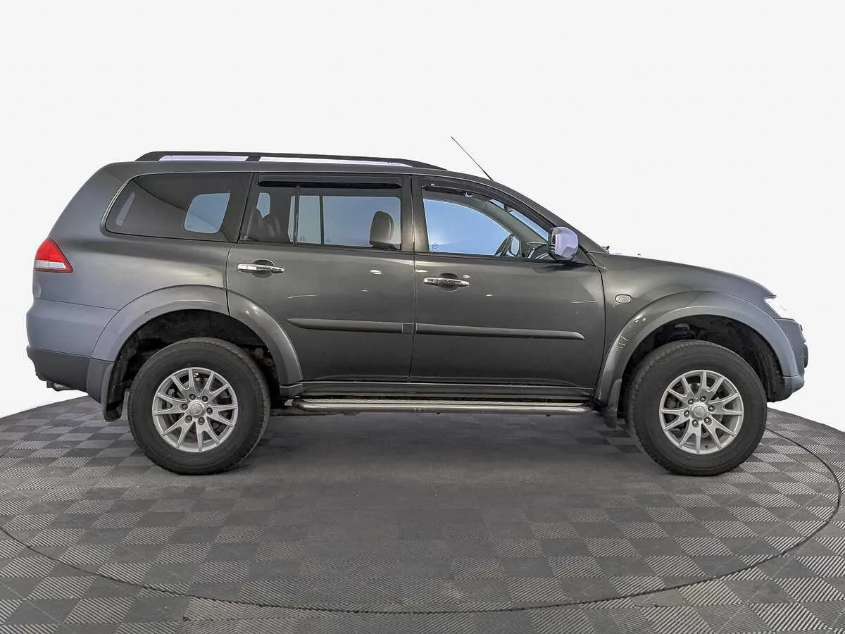 Mitsubishi Pajero Sport