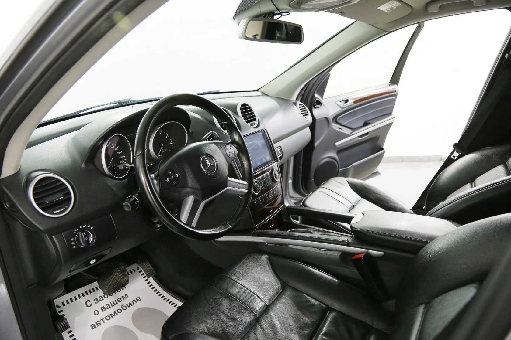 Mercedes-Benz M-Класс