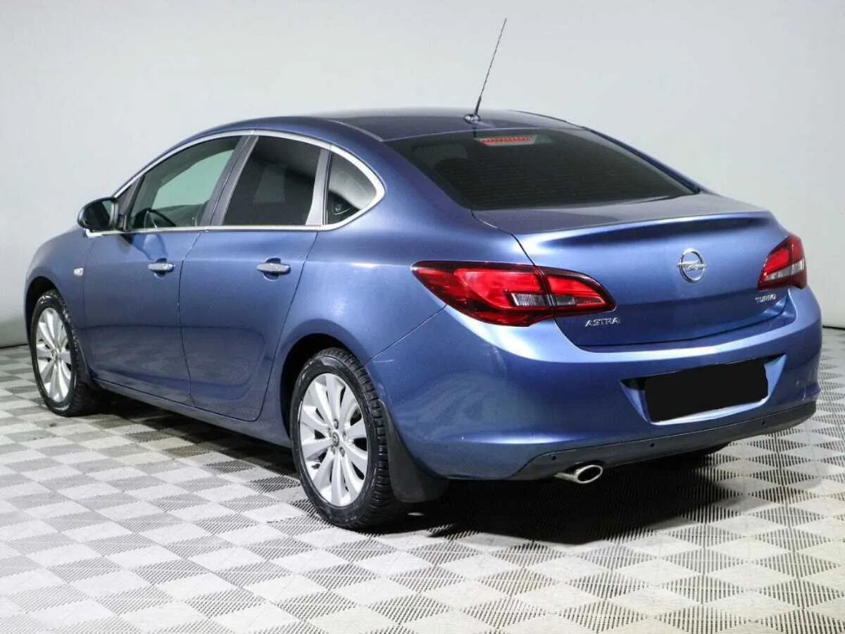 Opel Astra