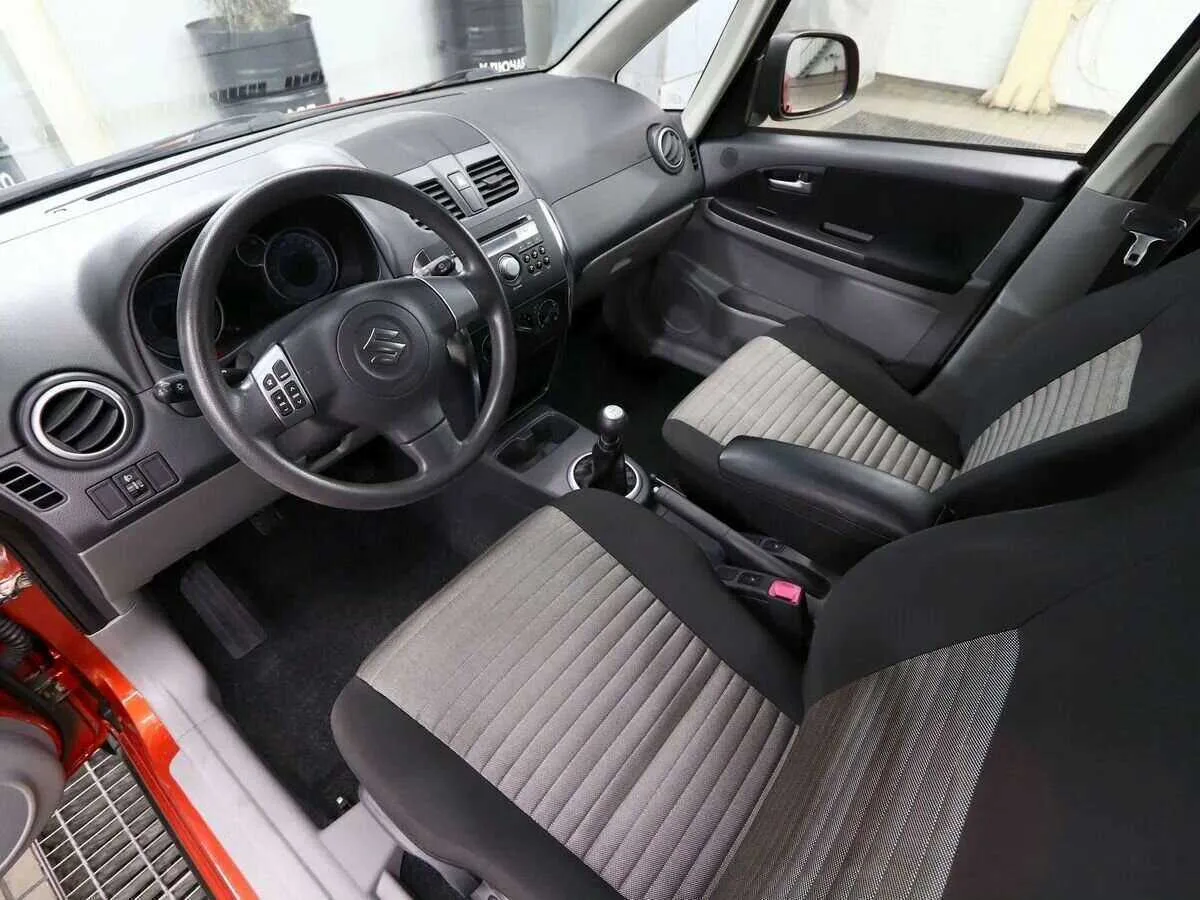Suzuki SX4