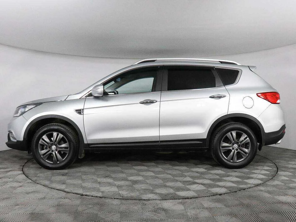 Dongfeng AX7