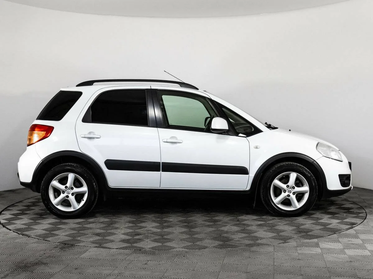 Suzuki SX4