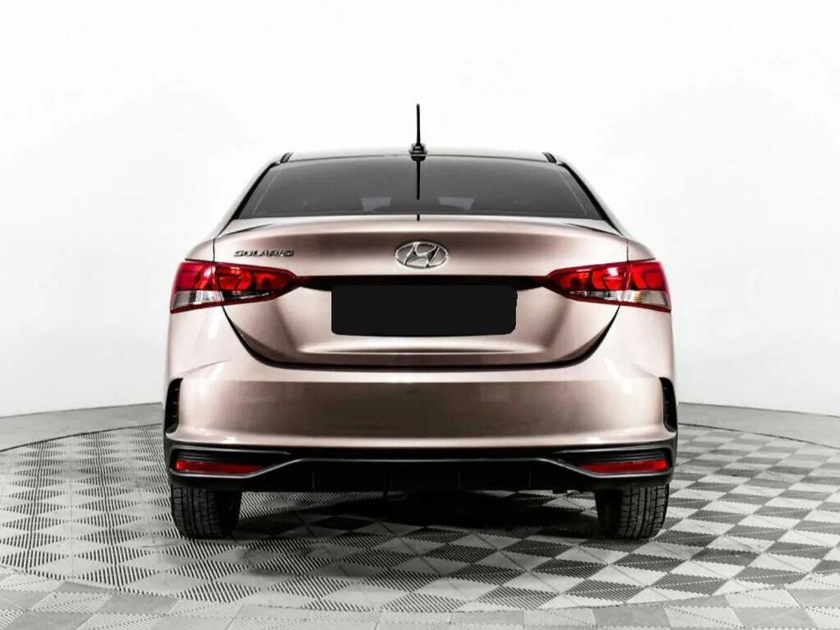 Hyundai Solaris
