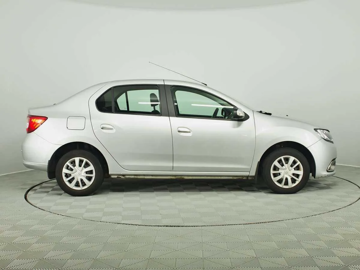 Renault Logan