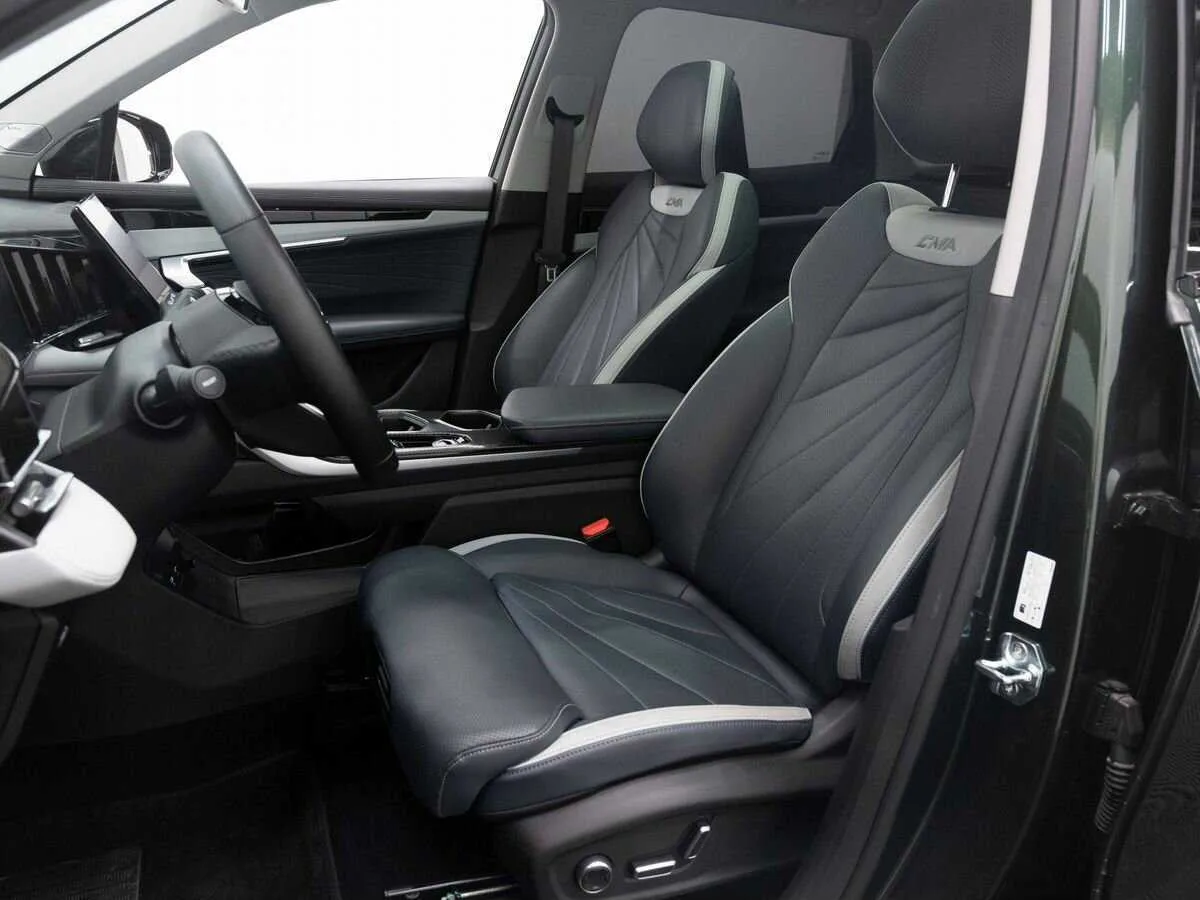 Geely Atlas