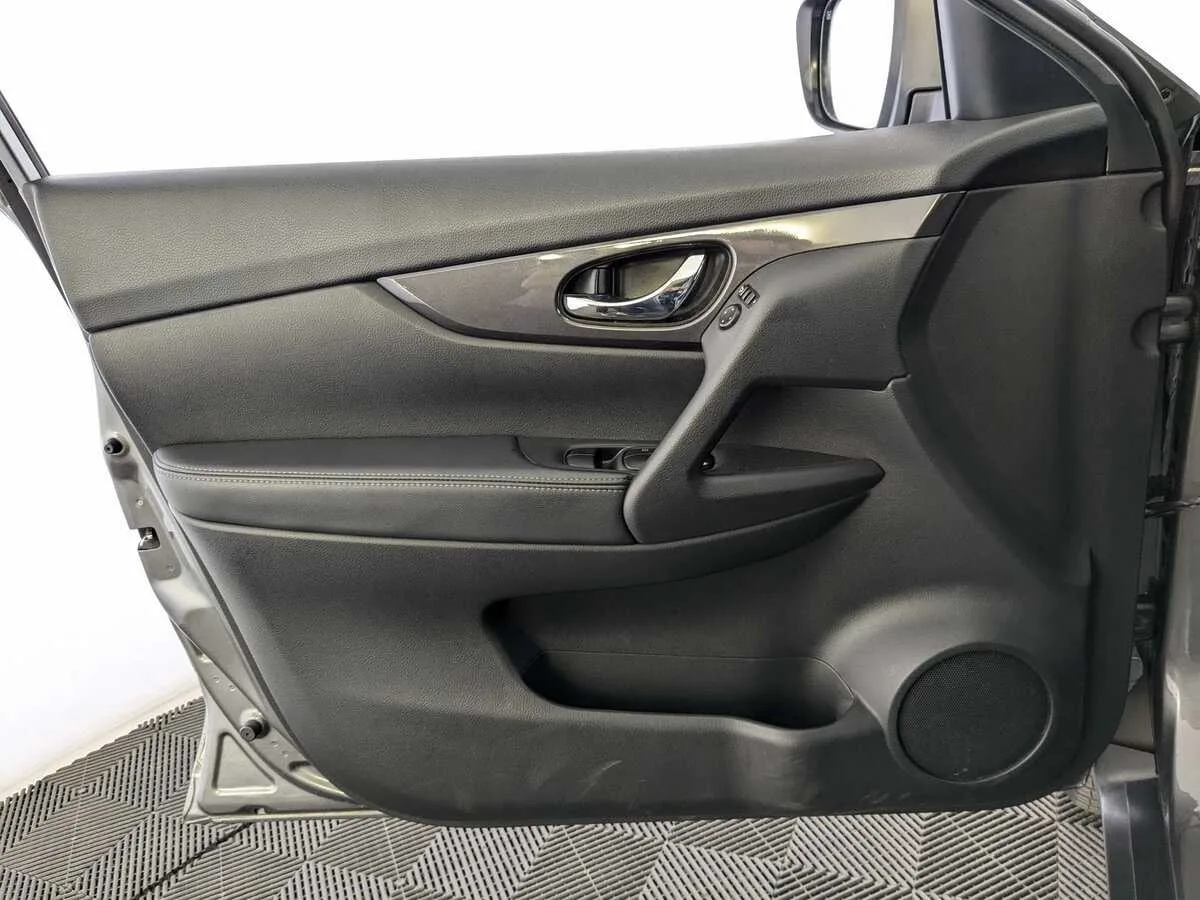 Nissan X Trail