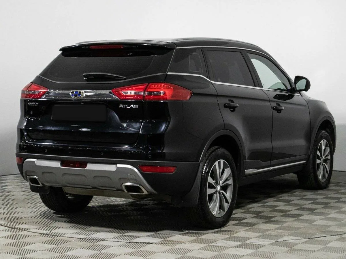 Geely Atlas