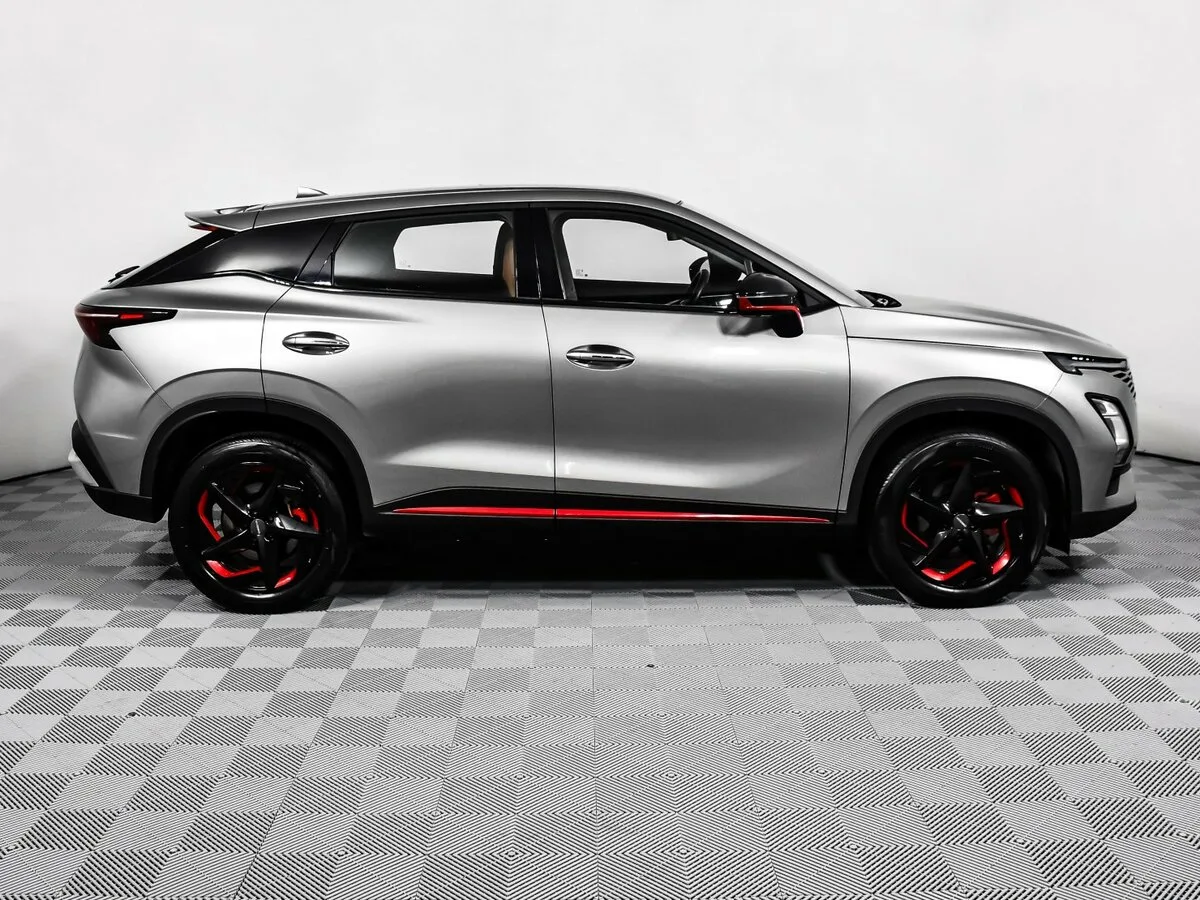 Omoda C5