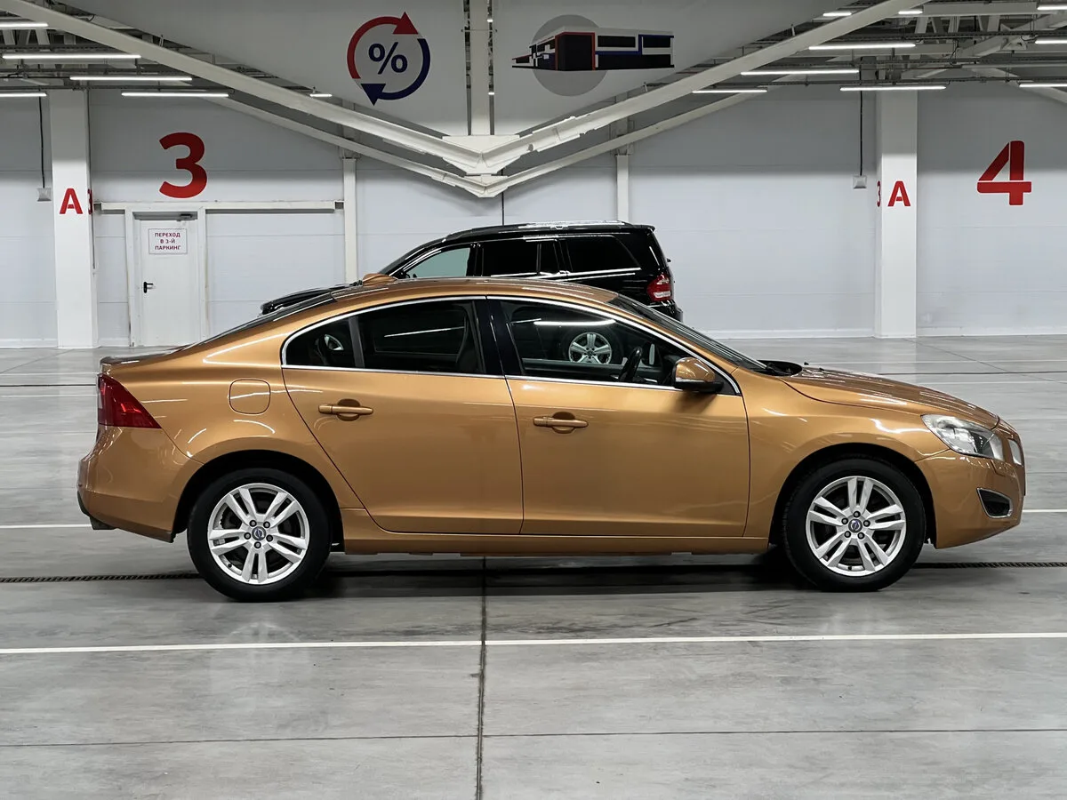 Volvo S60
