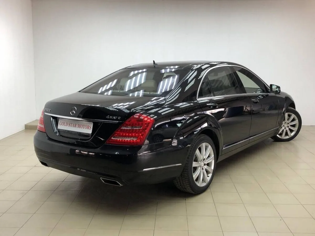 Mercedes-Benz S-Класс