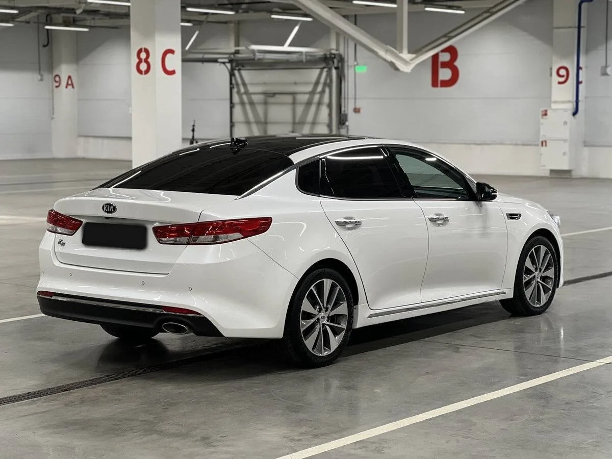 Kia K5