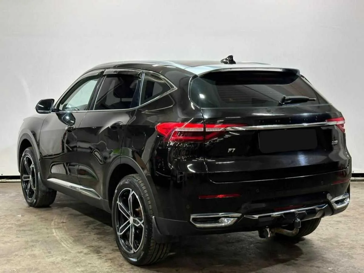 Haval F7