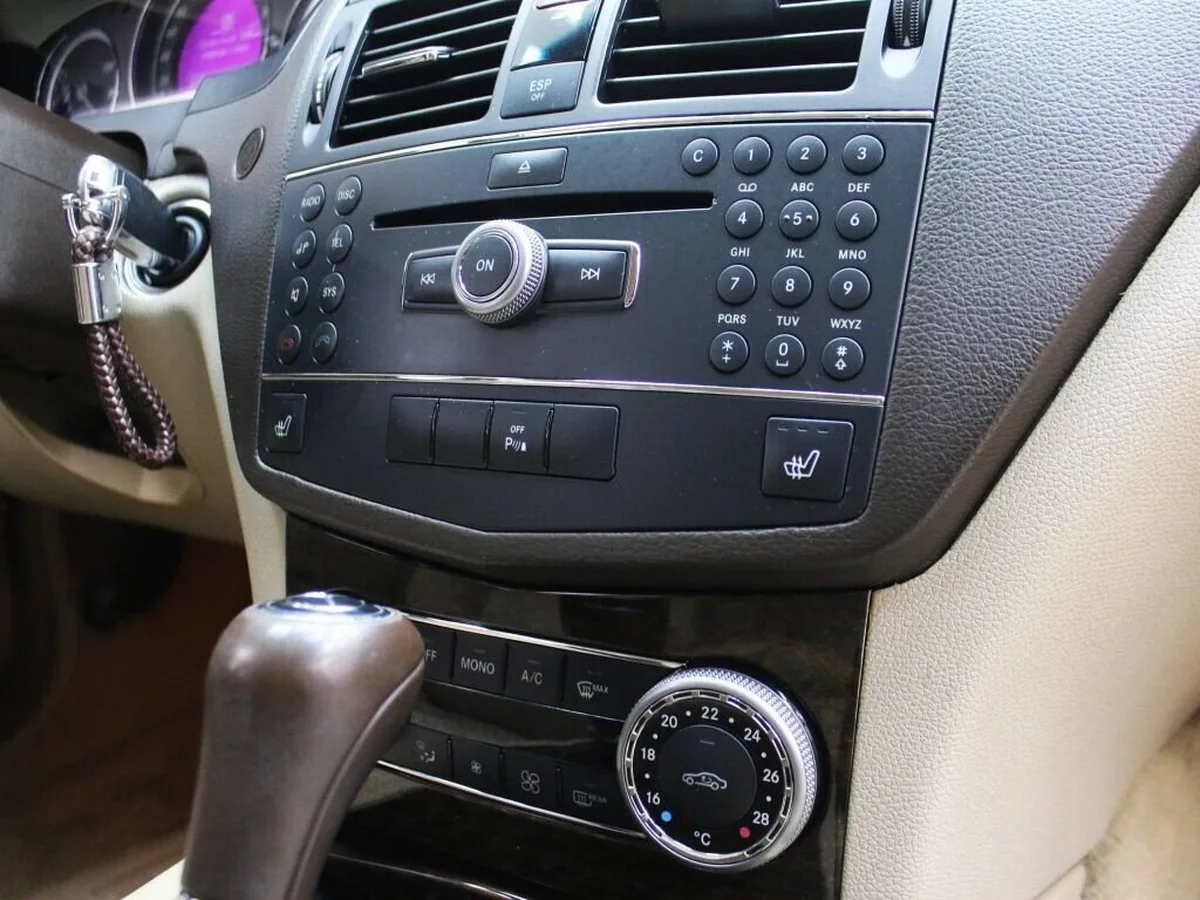 Mercedes-Benz C-Класс