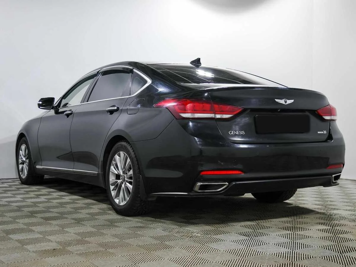 Hyundai Genesis