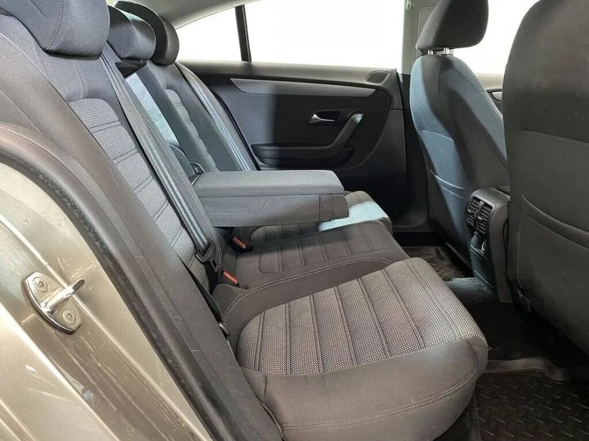 Volkswagen Passat CC