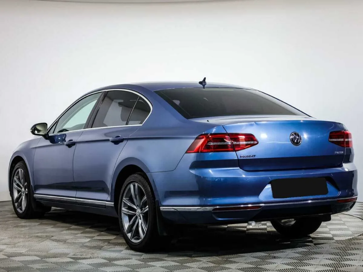 Volkswagen Passat