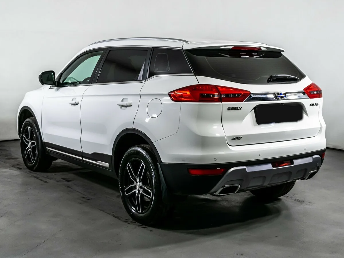 Geely Atlas