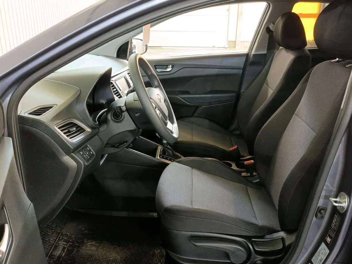 Hyundai Solaris