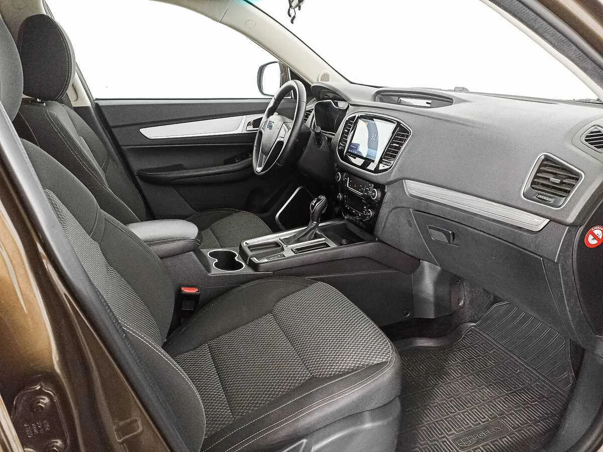 Geely Emgrand X7