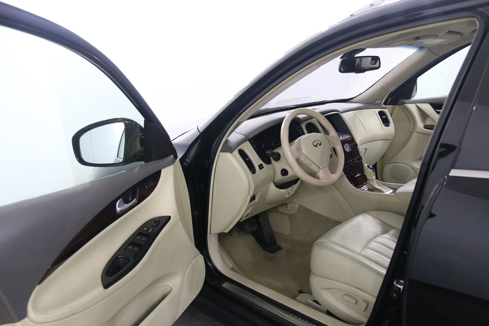 Infiniti QX50