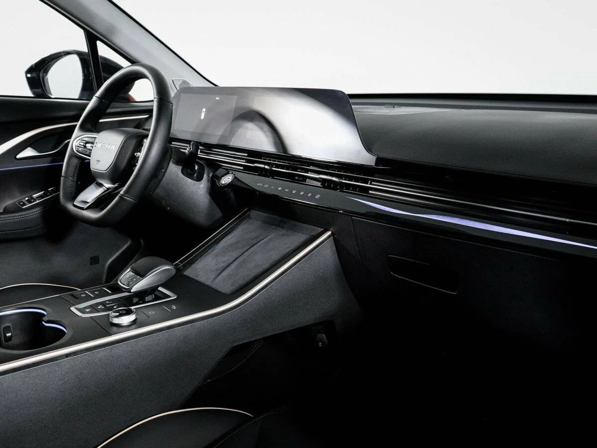 Omoda C5