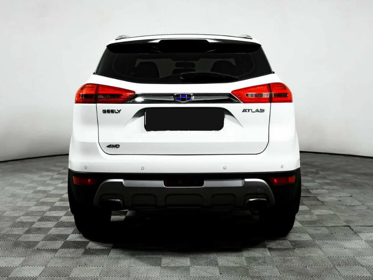 Geely Atlas
