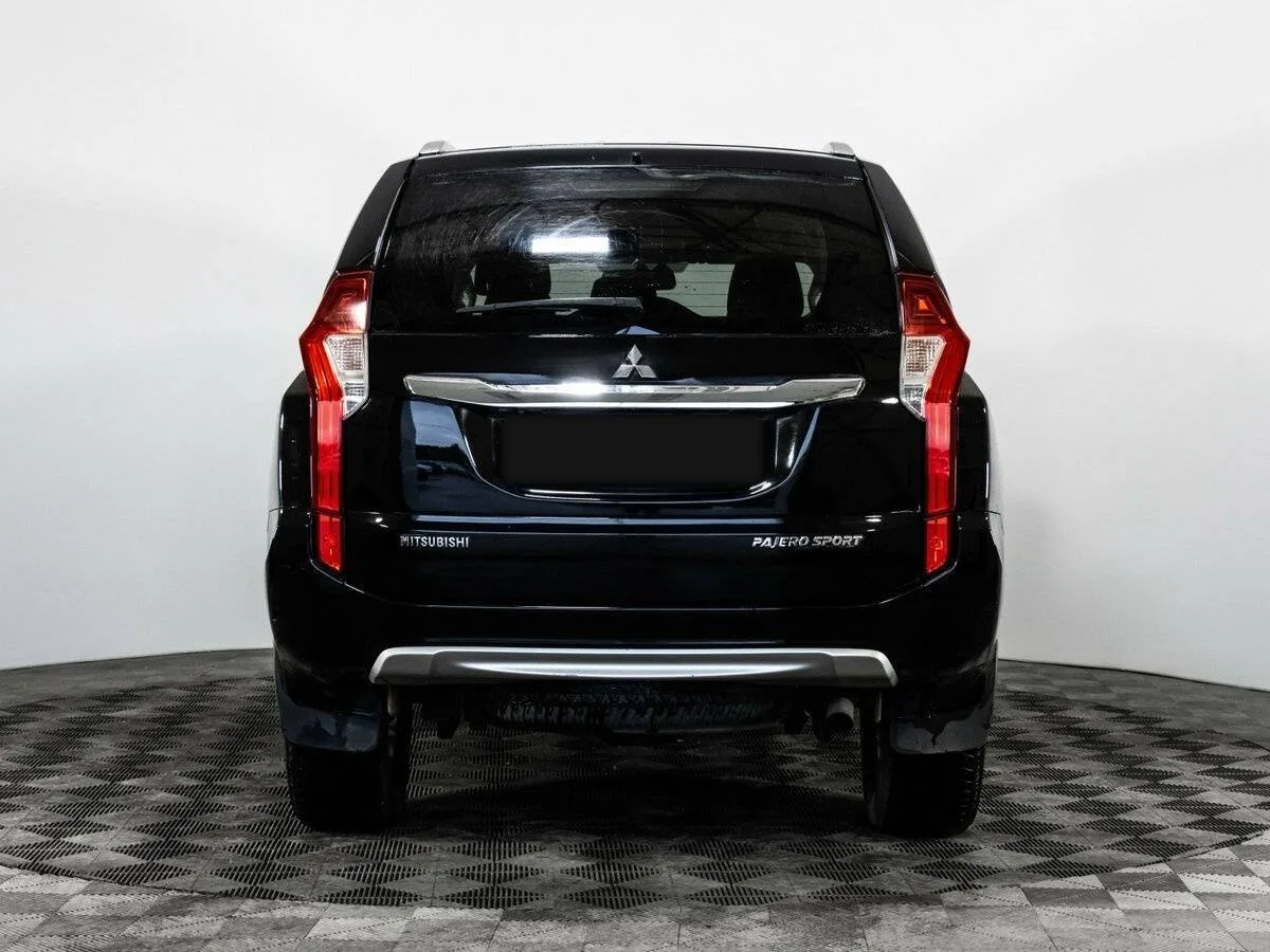 Mitsubishi Pajero Sport