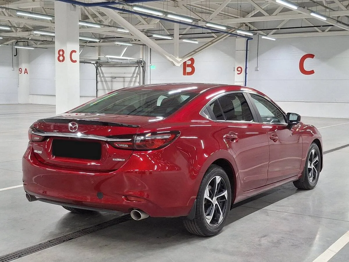 Mazda 6
