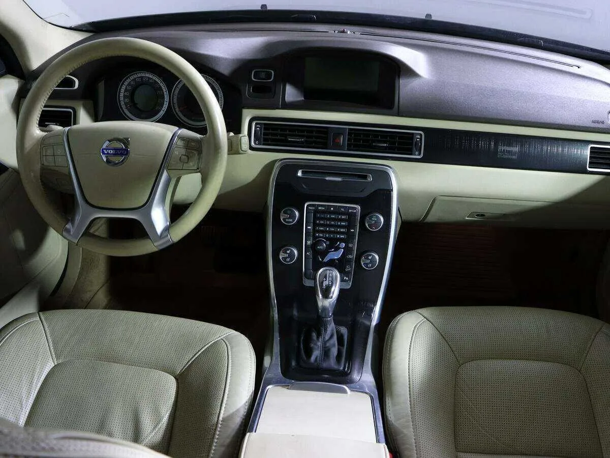 Volvo XC70