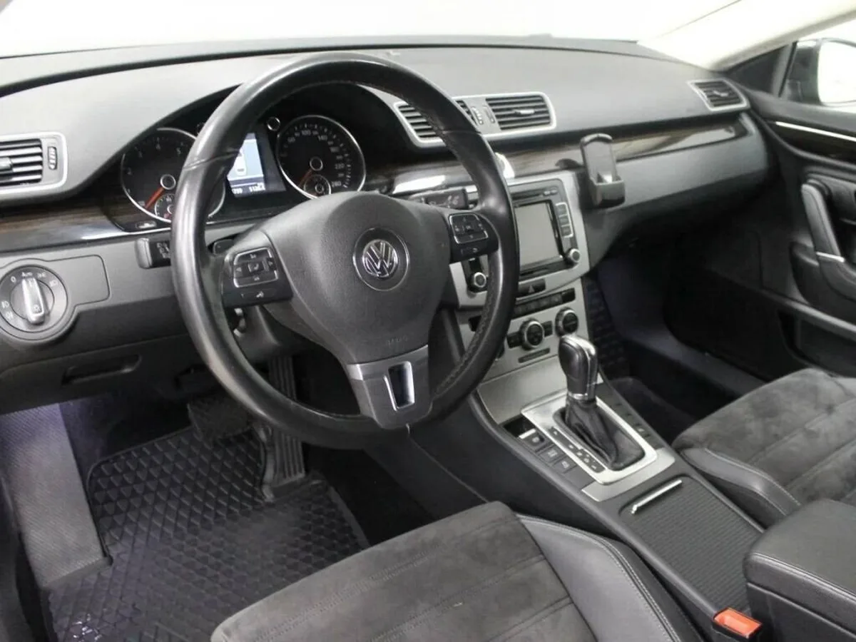 Volkswagen Passat CC