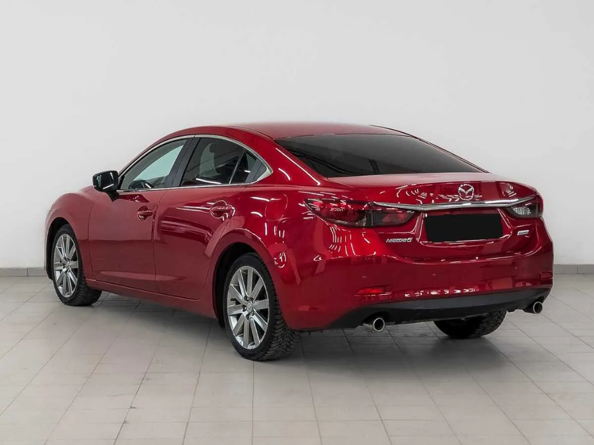 Mazda 6
