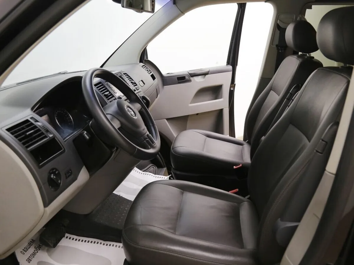 Volkswagen Caravelle