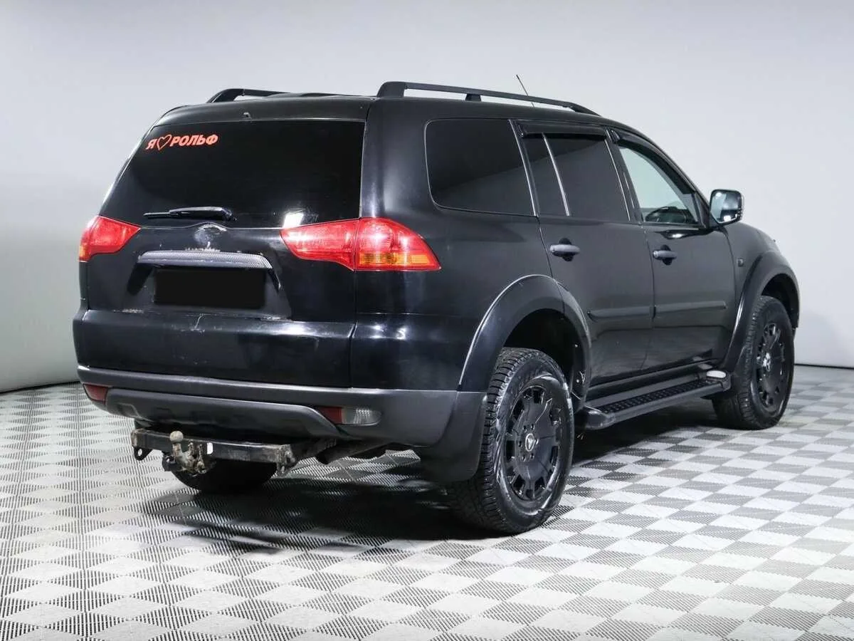 Mitsubishi Pajero Sport