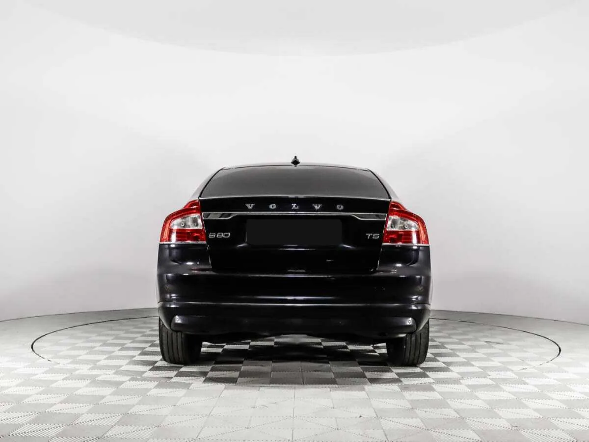 Volvo S80