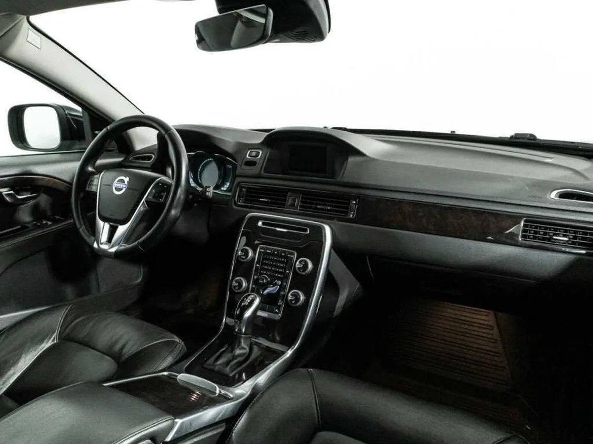 Volvo XC70