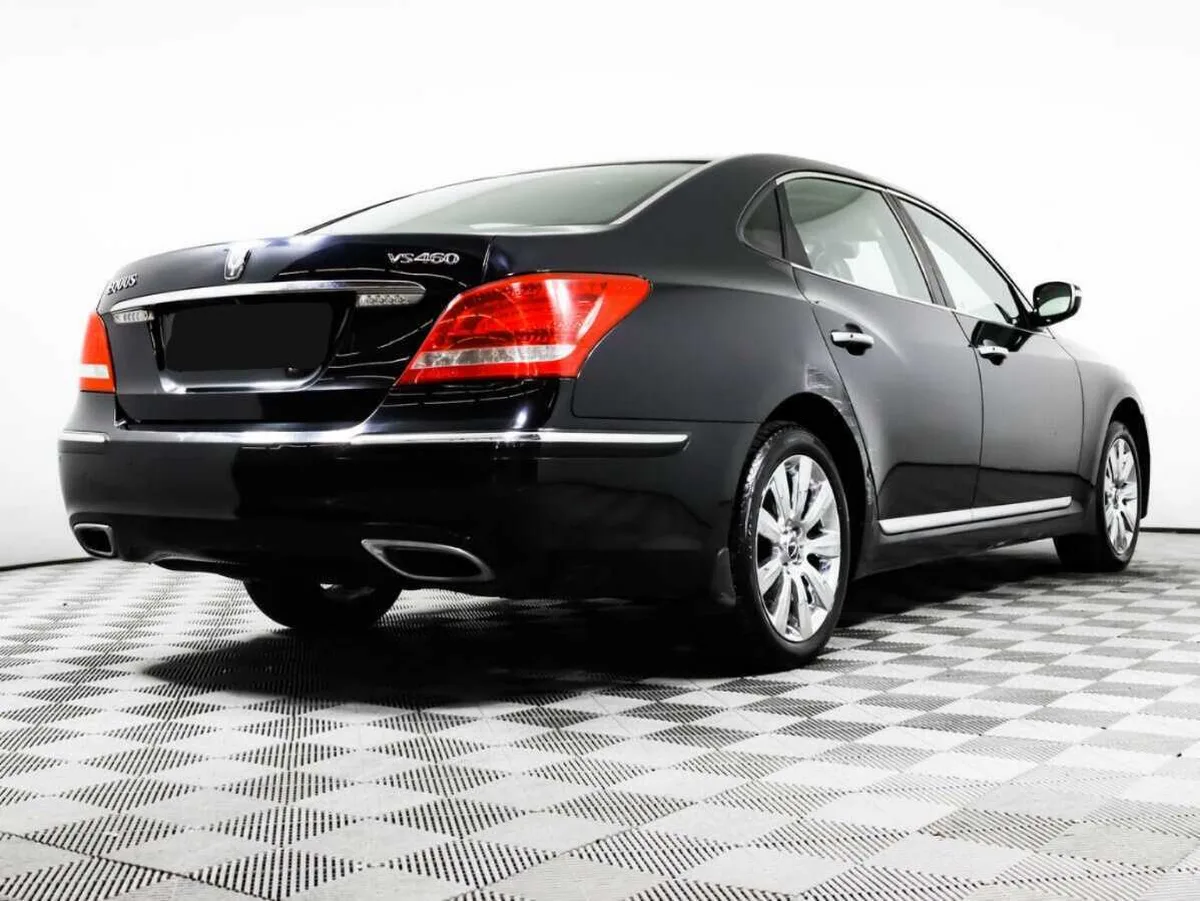 Hyundai Equus