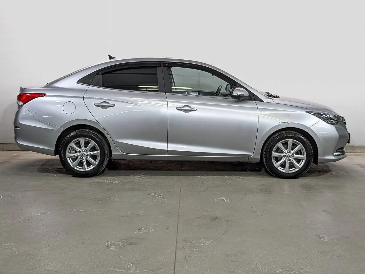 Changan Alsvin