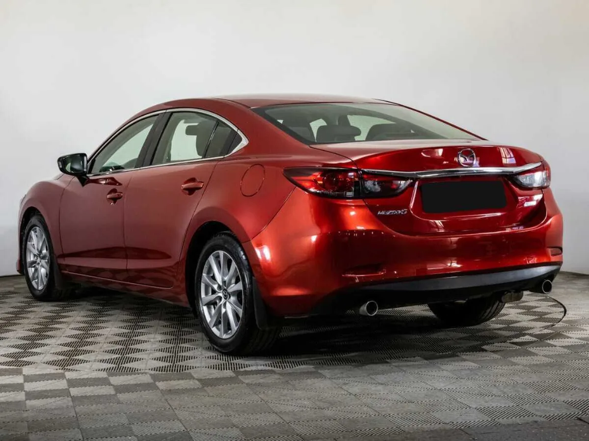 Mazda 6