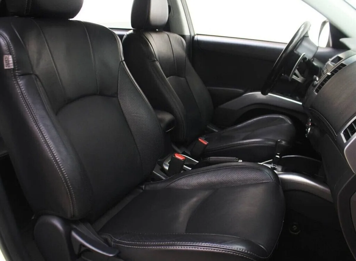 Peugeot 4007